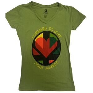 Vibrant green Ziggy Marley graphic tee with a bold heart design 💛❤️💚 - Size M